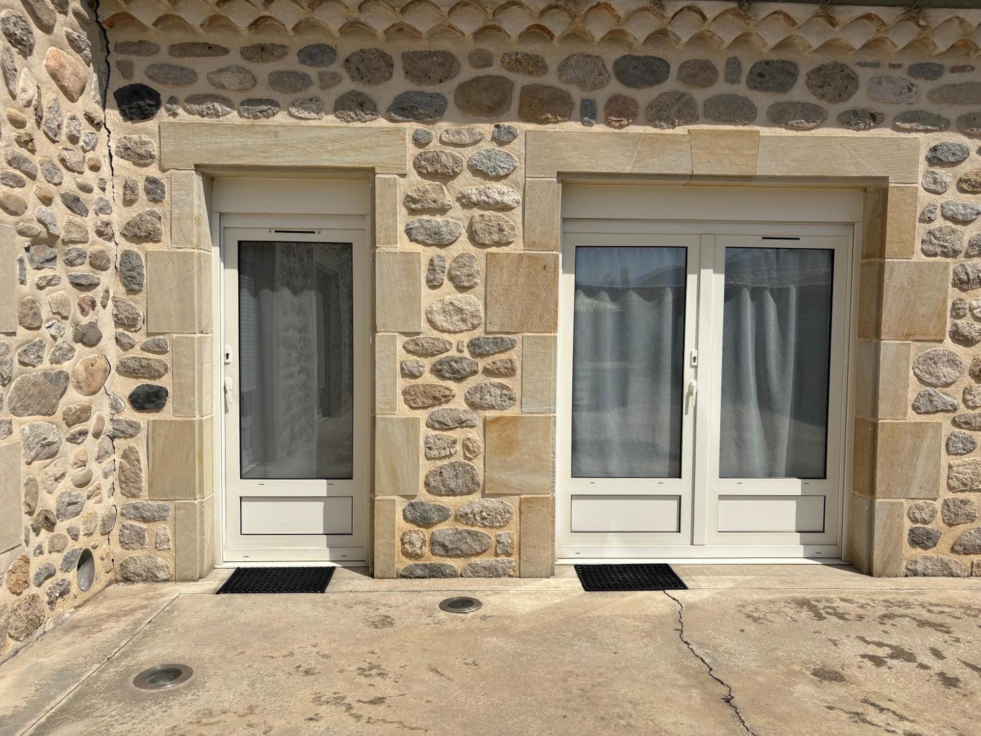 Domaine Les Buis Bed and Breakfast Saint-Fortunat-sur-Eyrieux Exteriör bild