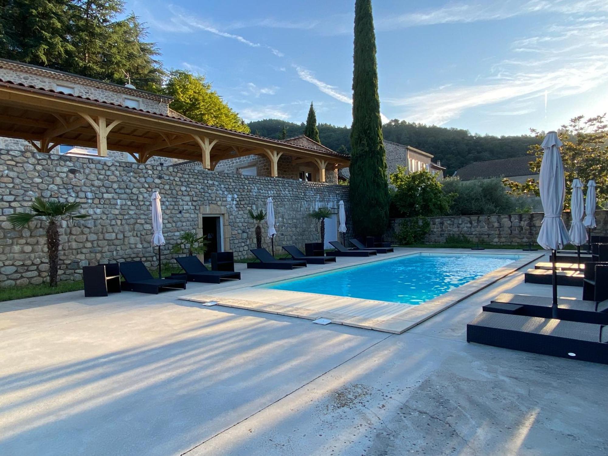 Domaine Les Buis Bed and Breakfast Saint-Fortunat-sur-Eyrieux Exteriör bild