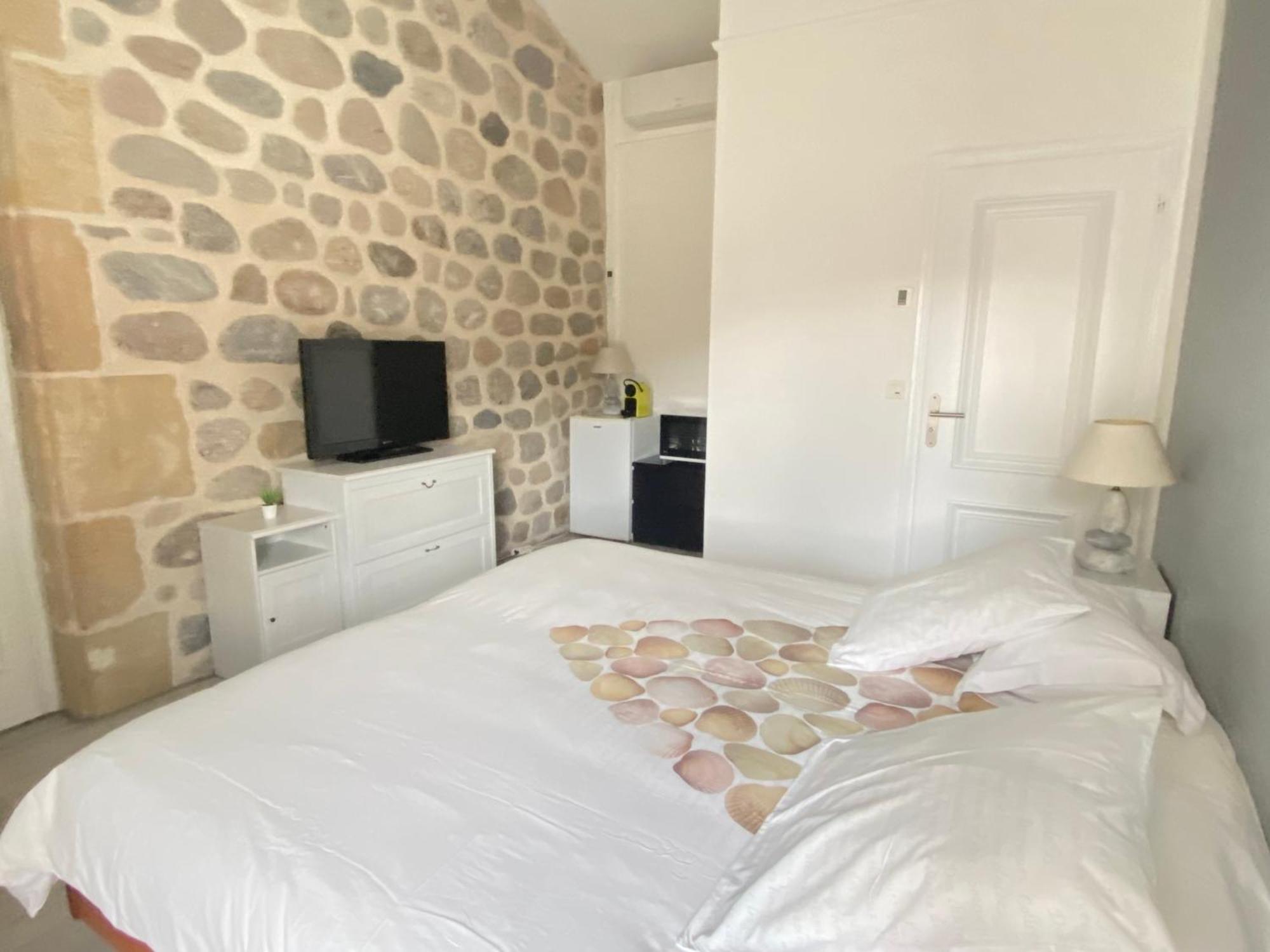 Domaine Les Buis Bed and Breakfast Saint-Fortunat-sur-Eyrieux Exteriör bild