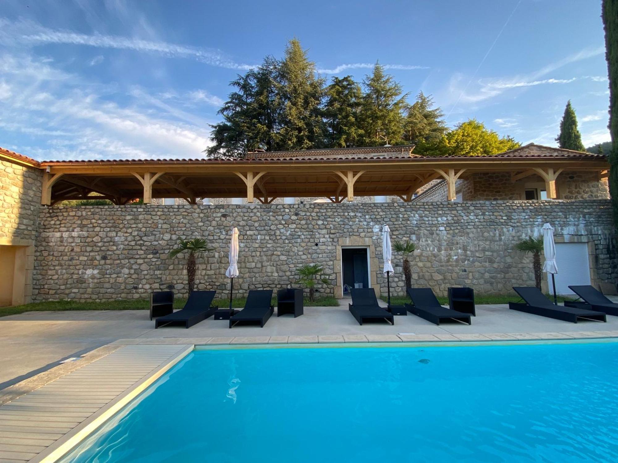 Domaine Les Buis Bed and Breakfast Saint-Fortunat-sur-Eyrieux Exteriör bild