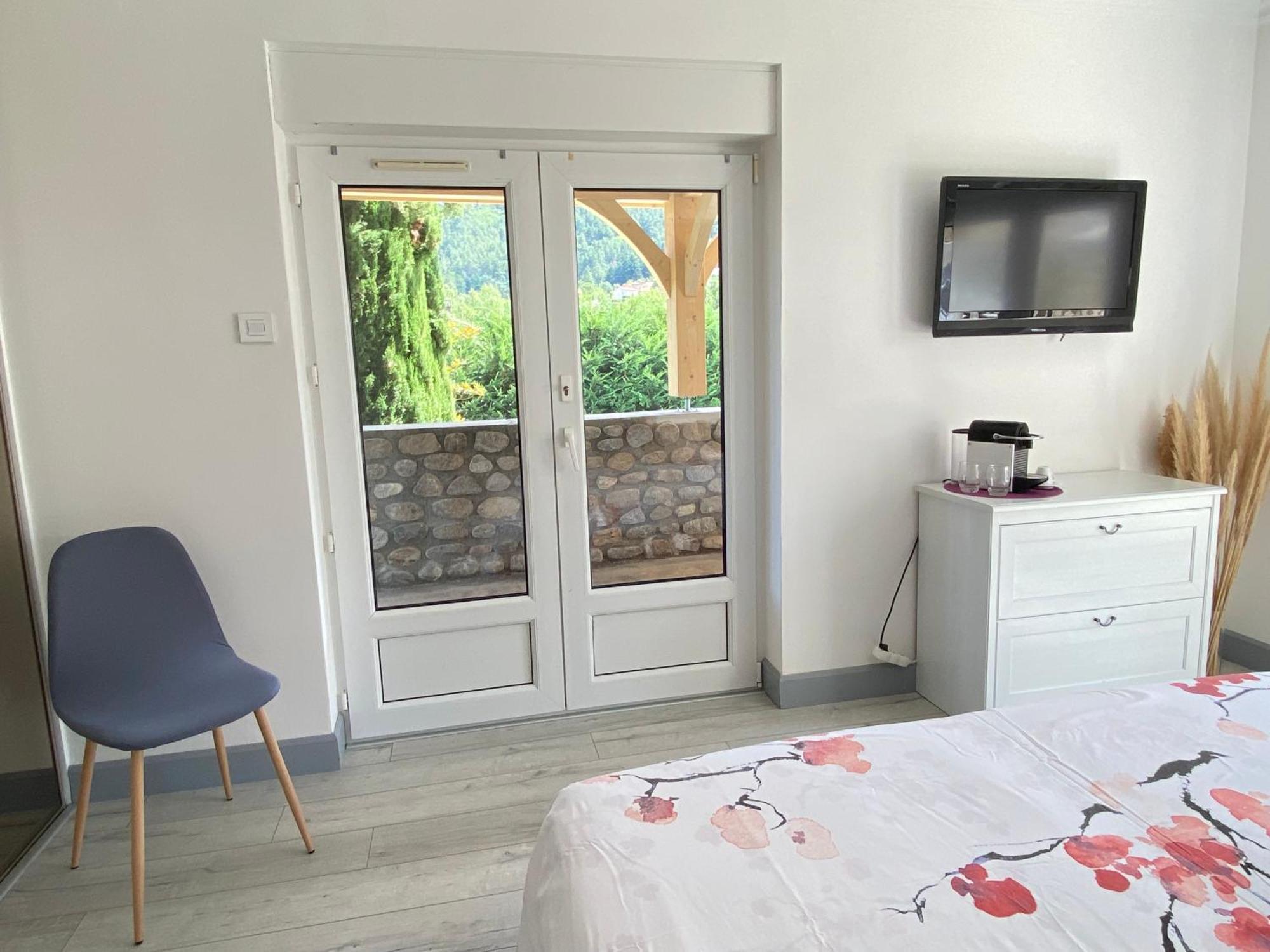 Domaine Les Buis Bed and Breakfast Saint-Fortunat-sur-Eyrieux Exteriör bild